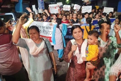 পশ্চিমবঙ্গের  মেয়েদের দখলে বিভিন্ন শহরের রাতের রাজপথ