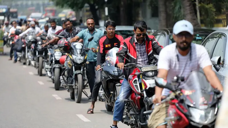 তেলের দাম বৃদ্ধিতে বাড়বে  কৃষিসহ সব উৎপাদন খরচ, প্রভাব কতদূর যাবে